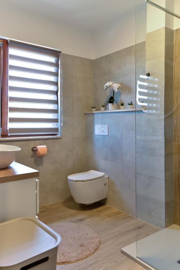 Villa Luciana Spa House, Buje Eksteriør billede