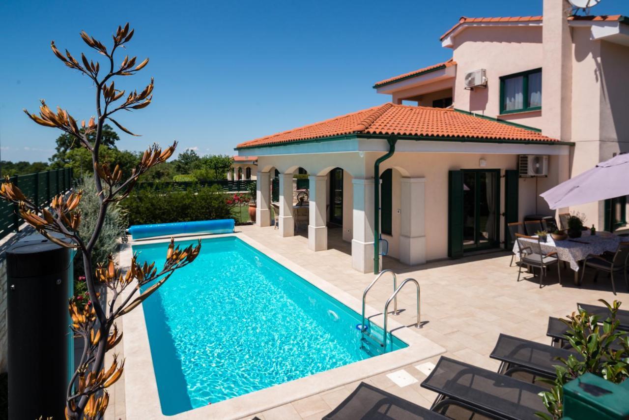 Villa Luciana Spa House, Buje Eksteriør billede